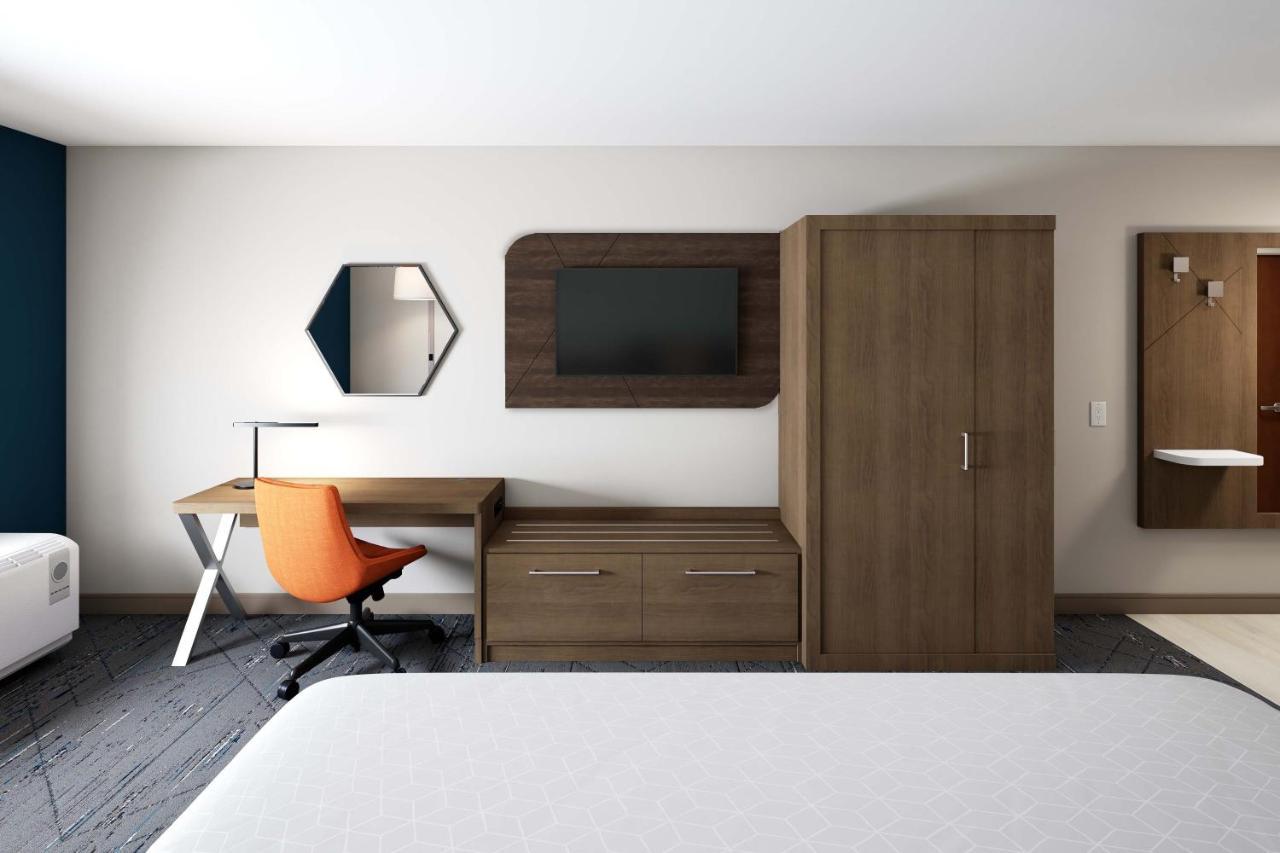 Holiday Inn Express & Suites - Hawaiian Gardens By Ihg Luaran gambar