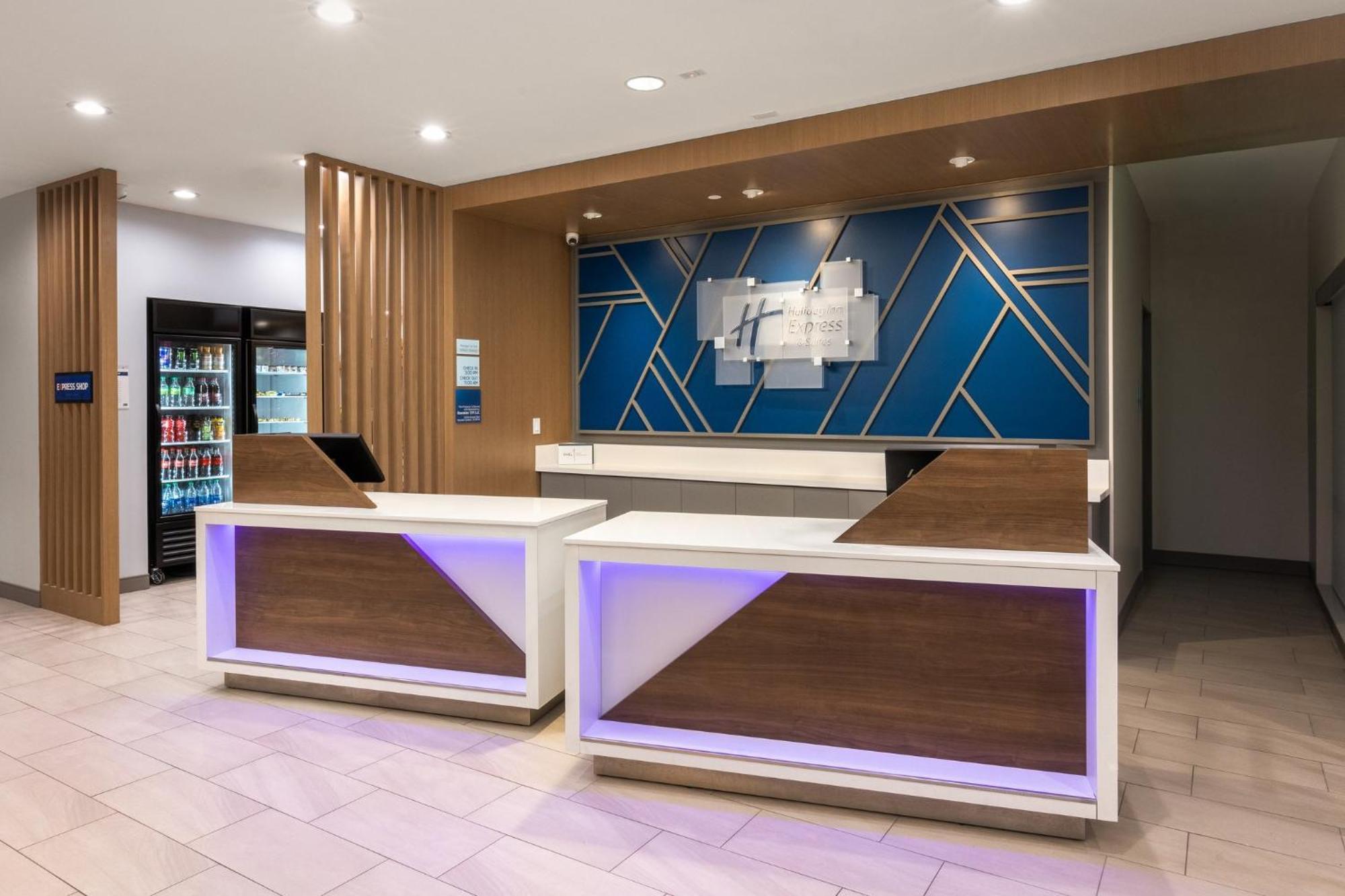 Holiday Inn Express & Suites - Hawaiian Gardens By Ihg Luaran gambar